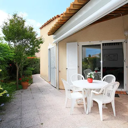 Апартаменты Holiday Home Amirantes Le Cap D'Agde Агд